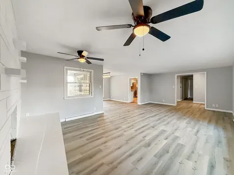 1208 Elizabeth Lane Terre Haute IN 47802