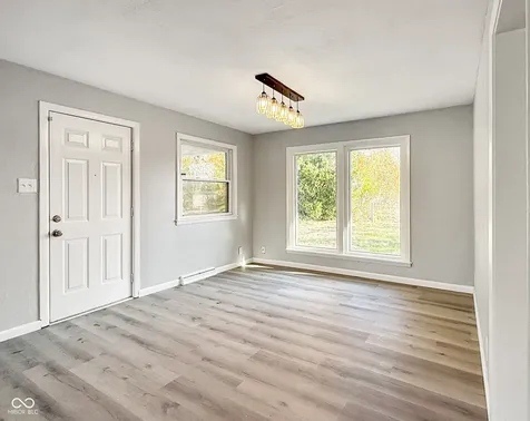 1208 Elizabeth Lane Terre Haute IN 47802