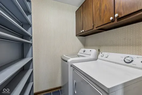 1853 Winding Ridge Court Indianapolis IN 46217