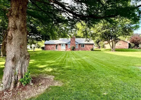 1853 Winding Ridge Court Indianapolis IN 46217