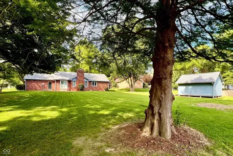 1853 Winding Ridge Court Indianapolis IN 46217
