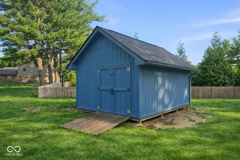 1853 Winding Ridge Court Indianapolis IN 46217