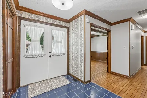 1853 Winding Ridge Court Indianapolis IN 46217