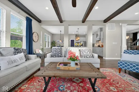 6507 Regents Park Court Zionsville IN 46077