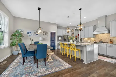 6507 Regents Park Court Zionsville IN 46077