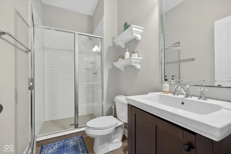 6507 Regents Park Court Zionsville IN 46077