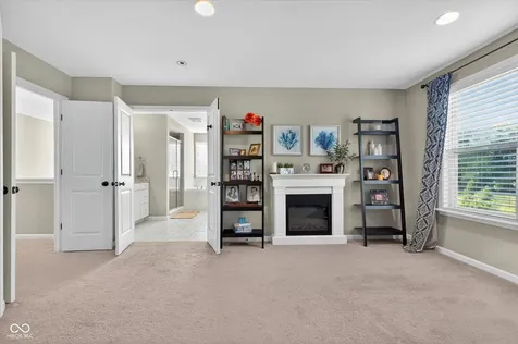 6507 Regents Park Court Zionsville IN 46077