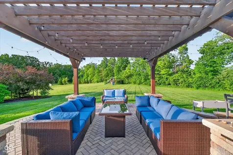 6507 Regents Park Court Zionsville IN 46077