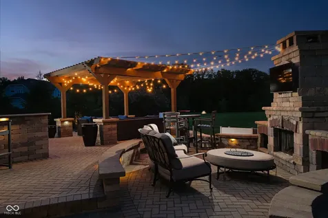 6507 Regents Park Court Zionsville IN 46077