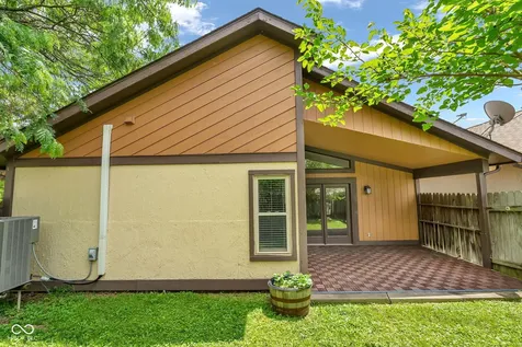 4112 Zinfandel Way Indianapolis IN 46254