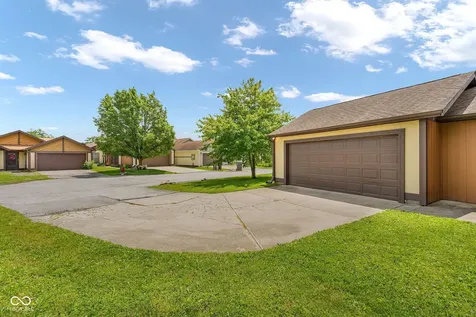4112 Zinfandel Way Indianapolis IN 46254