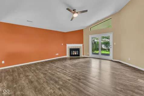 4112 Zinfandel Way Indianapolis IN 46254