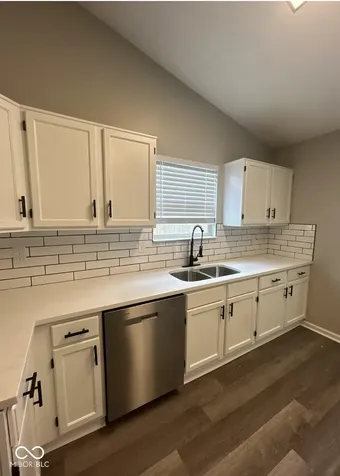 5558 Jillison Indianapolis IN 46221