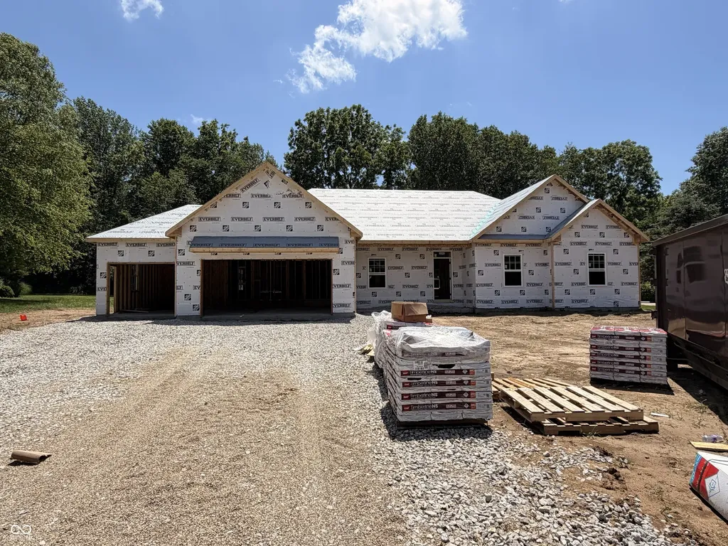 1873 W Blue Beech Lane Crawfordsville IN 47933