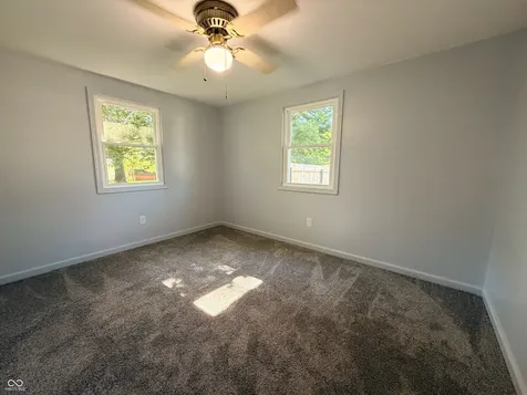 8262 E Rockwood Street Columbus IN 47203