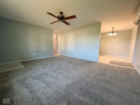 8262 E Rockwood Street Columbus IN 47203