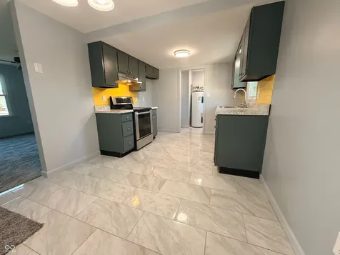 8262 E Rockwood Street Columbus IN 47203