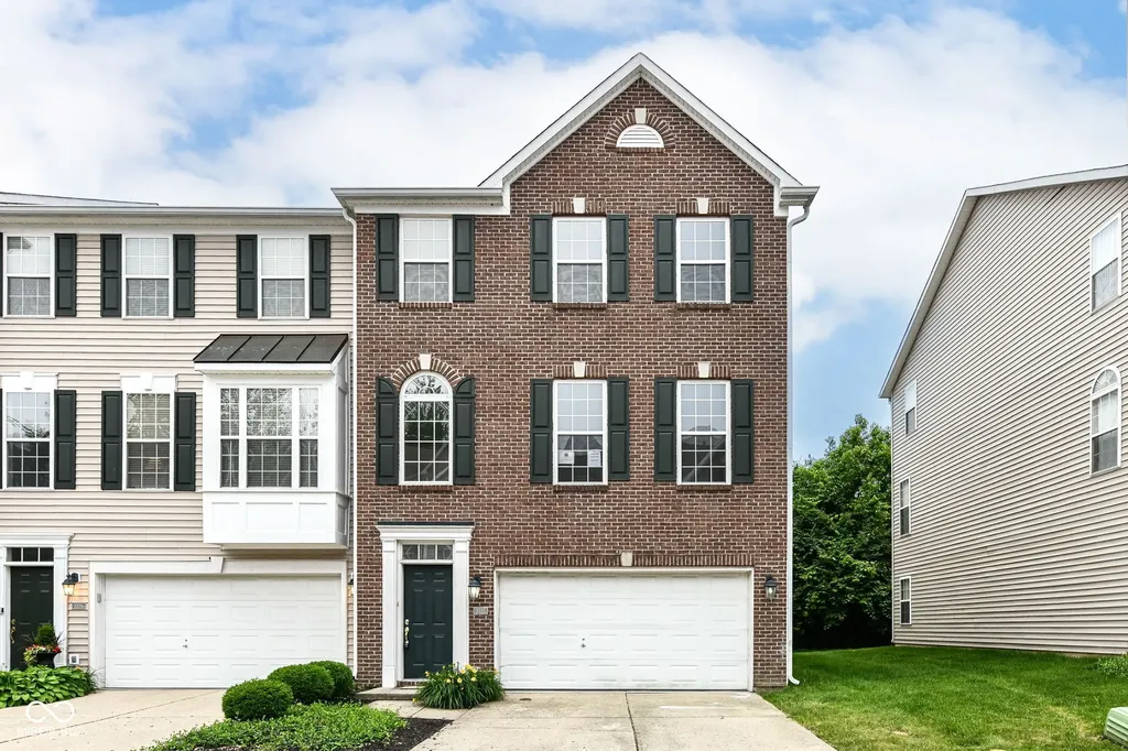 3327 Decker Ridge Drive Indianapolis IN 46268