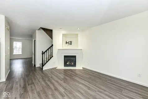 3327 Decker Ridge Drive Indianapolis IN 46268
