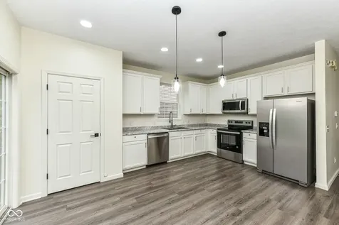 3327 Decker Ridge Drive Indianapolis IN 46268
