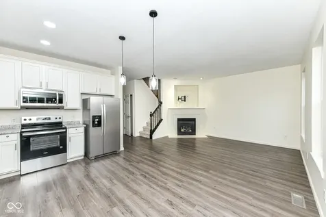 3327 Decker Ridge Drive Indianapolis IN 46268