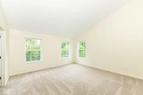 3327 Decker Ridge Drive Indianapolis IN 46268