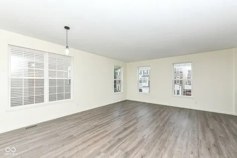 3327 Decker Ridge Drive Indianapolis IN 46268