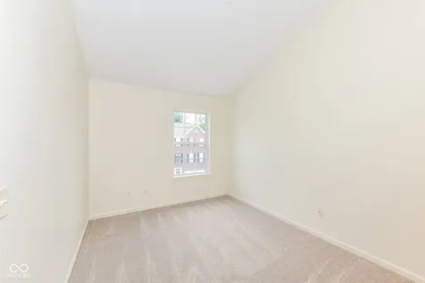 3327 Decker Ridge Drive Indianapolis IN 46268