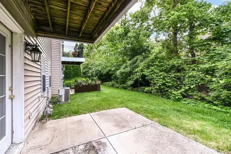 3327 Decker Ridge Drive Indianapolis IN 46268