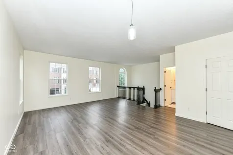 3327 Decker Ridge Drive Indianapolis IN 46268