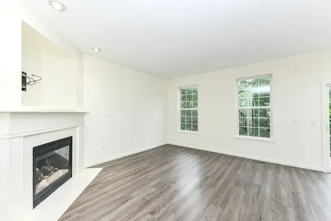 3327 Decker Ridge Drive Indianapolis IN 46268