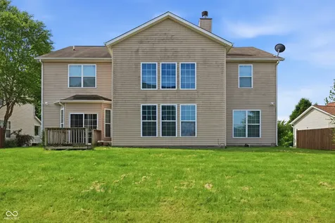 8110 Eskerban Drive Avon IN 46123