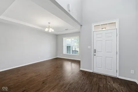 8110 Eskerban Drive Avon IN 46123