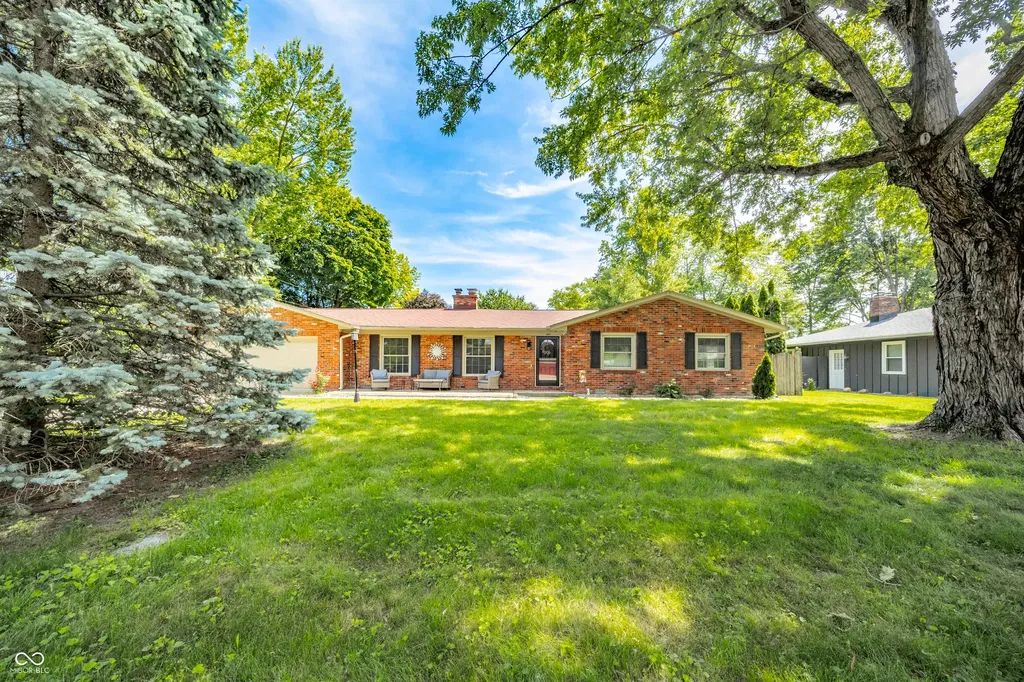 1641 Hillcrest Avenue Anderson IN 46011