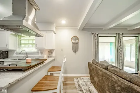 1641 Hillcrest Avenue Anderson IN 46011