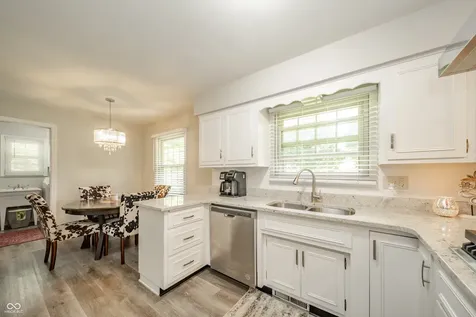 1641 Hillcrest Avenue Anderson IN 46011
