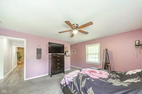 1641 Hillcrest Avenue Anderson IN 46011