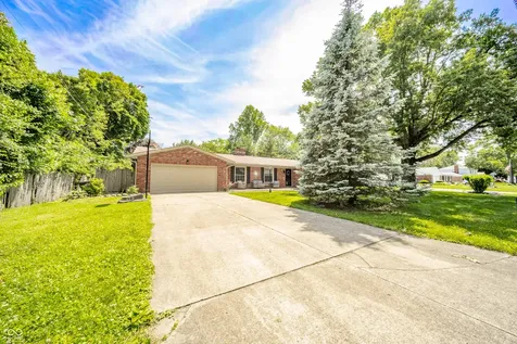 1641 Hillcrest Avenue Anderson IN 46011