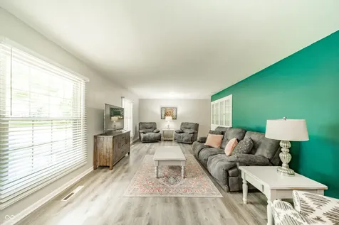 1641 Hillcrest Avenue Anderson IN 46011