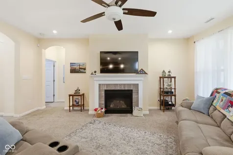 5728 Lyster Lane Indianapolis IN 46239