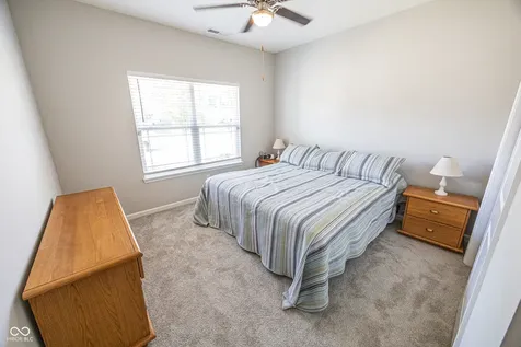 8822 Rowling Way Indianapolis IN 46239