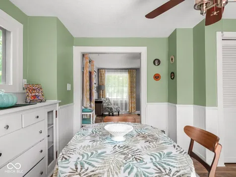 5827 Dewey Avenue Indianapolis IN 46219