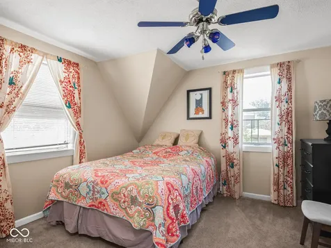 5827 Dewey Avenue Indianapolis IN 46219
