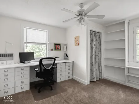 5827 Dewey Avenue Indianapolis IN 46219