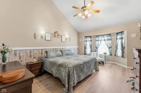 6075 Prairie Stream Way Columbus IN 47203