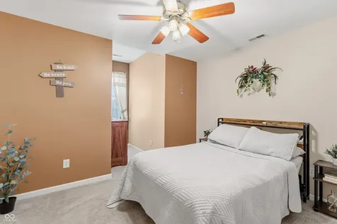 6075 Prairie Stream Way Columbus IN 47203