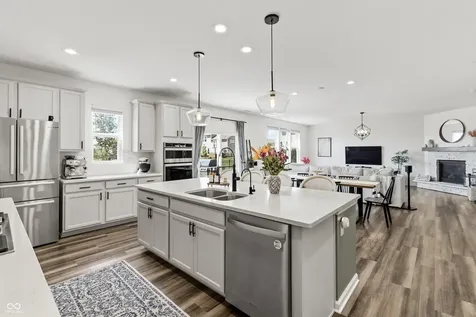 2131 Tompkins Drive Westfield IN 46074