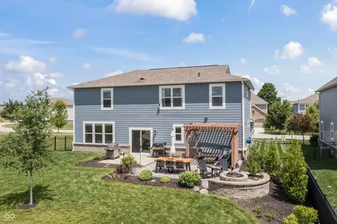 2131 Tompkins Drive Westfield IN 46074