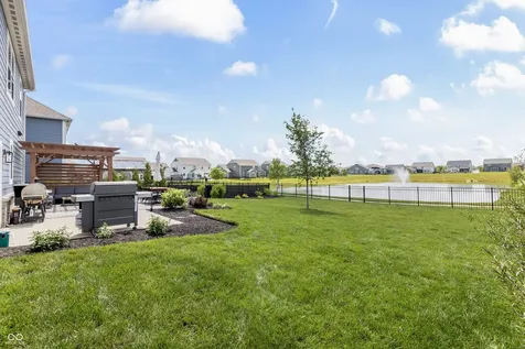 2131 Tompkins Drive Westfield IN 46074