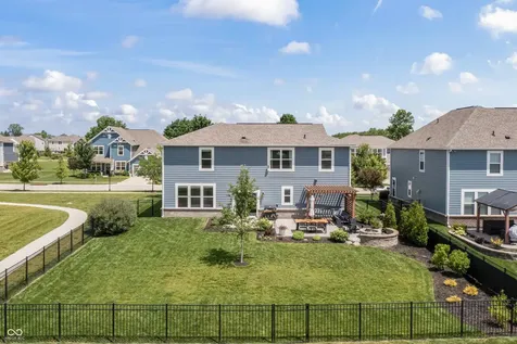 2131 Tompkins Drive Westfield IN 46074